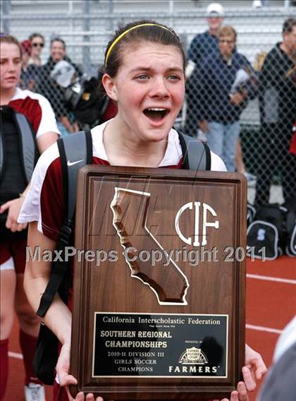 Thumbnail 1 in Flintridge Sacred Heart vs. Oaks Christian (CIF SoCal D3 Regional Final) photogallery.