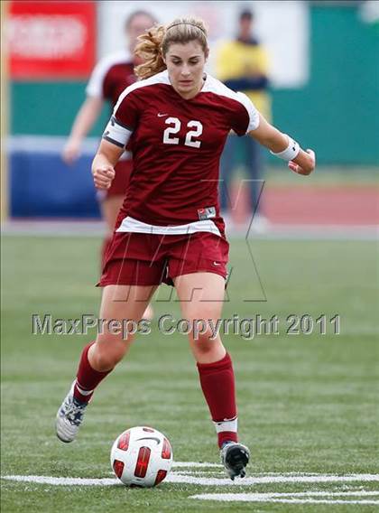 Thumbnail 1 in Flintridge Sacred Heart vs. Oaks Christian (CIF SoCal D3 Regional Final) photogallery.