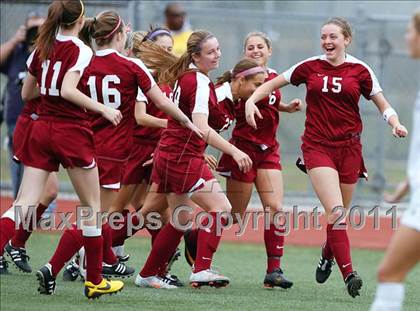 Thumbnail 3 in Flintridge Sacred Heart vs. Oaks Christian (CIF SoCal D3 Regional Final) photogallery.
