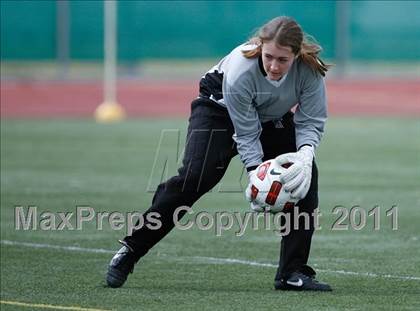 Thumbnail 1 in Flintridge Sacred Heart vs. Oaks Christian (CIF SoCal D3 Regional Final) photogallery.