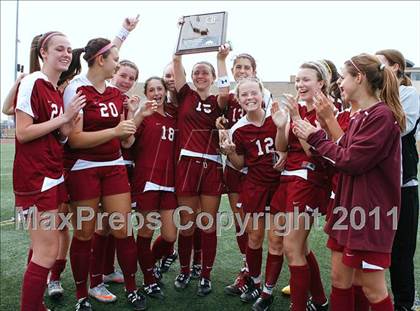 Thumbnail 1 in Flintridge Sacred Heart vs. Oaks Christian (CIF SoCal D3 Regional Final) photogallery.