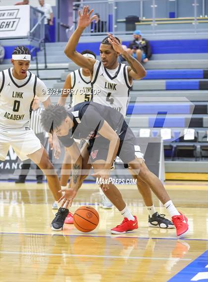 Thumbnail 2 in Veritas Academy vs. Link Academy (5 for the Fight National Hoopfest) photogallery.