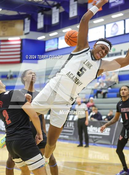 Thumbnail 1 in Veritas Academy vs. Link Academy (5 for the Fight National Hoopfest) photogallery.