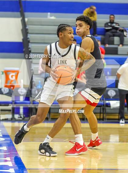 Thumbnail 3 in Veritas Academy vs. Link Academy (5 for the Fight National Hoopfest) photogallery.
