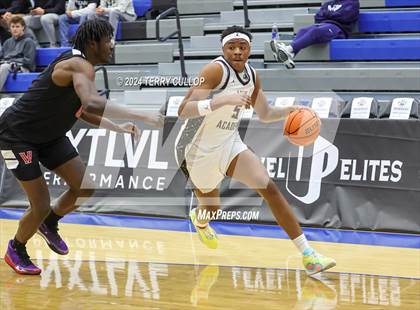 Thumbnail 3 in Veritas Academy vs. Link Academy (5 for the Fight National Hoopfest) photogallery.