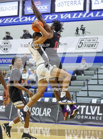 Thumbnail 2 in Veritas Academy vs. Link Academy (5 for the Fight National Hoopfest) photogallery.