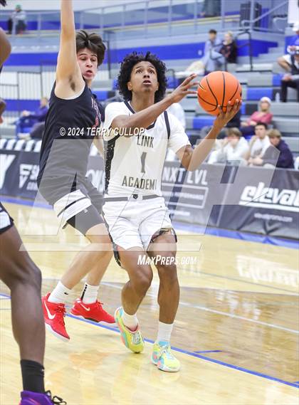 Thumbnail 2 in Veritas Academy vs. Link Academy (5 for the Fight National Hoopfest) photogallery.