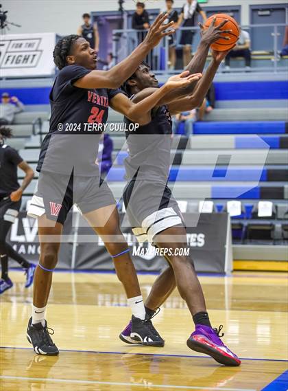Thumbnail 3 in Veritas Academy vs. Link Academy (5 for the Fight National Hoopfest) photogallery.