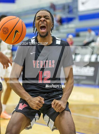 Thumbnail 2 in Veritas Academy vs. Link Academy (5 for the Fight National Hoopfest) photogallery.
