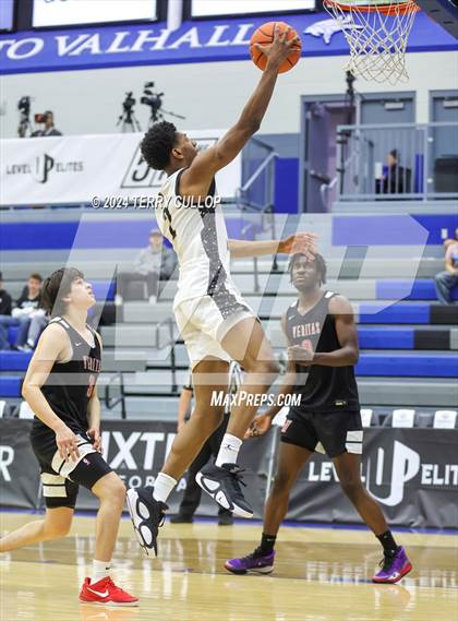 Thumbnail 2 in Veritas Academy vs. Link Academy (5 for the Fight National Hoopfest) photogallery.