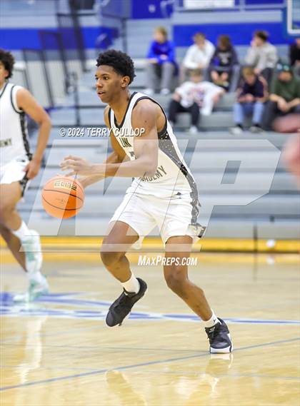 Thumbnail 2 in Veritas Academy vs. Link Academy (5 for the Fight National Hoopfest) photogallery.