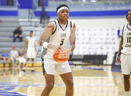 Thumbnail 3 in Veritas Academy vs. Link Academy (5 for the Fight National Hoopfest) photogallery.