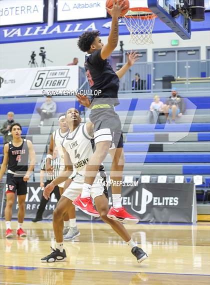 Thumbnail 2 in Veritas Academy vs. Link Academy (5 for the Fight National Hoopfest) photogallery.