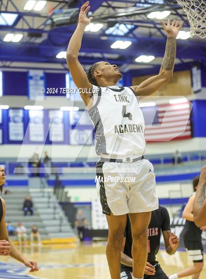 Thumbnail 1 in Veritas Academy vs. Link Academy (5 for the Fight National Hoopfest) photogallery.
