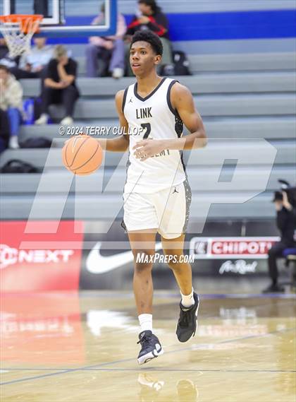 Thumbnail 2 in Veritas Academy vs. Link Academy (5 for the Fight National Hoopfest) photogallery.