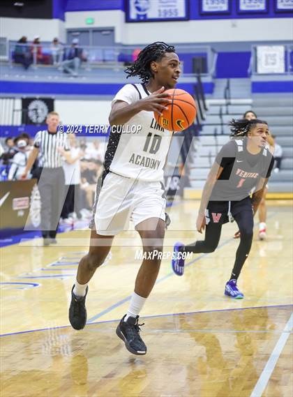 Thumbnail 3 in Veritas Academy vs. Link Academy (5 for the Fight National Hoopfest) photogallery.