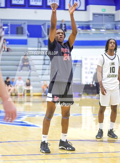 Thumbnail 3 in Veritas Academy vs. Link Academy (5 for the Fight National Hoopfest) photogallery.
