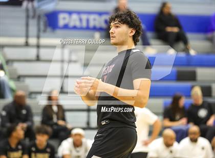 Thumbnail 2 in Veritas Academy vs. Link Academy (5 for the Fight National Hoopfest) photogallery.
