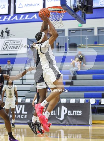Thumbnail 2 in Veritas Academy vs. Link Academy (5 for the Fight National Hoopfest) photogallery.