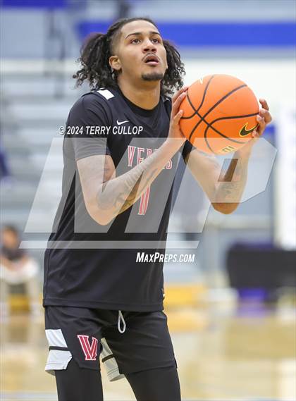 Thumbnail 1 in Veritas Academy vs. Link Academy (5 for the Fight National Hoopfest) photogallery.