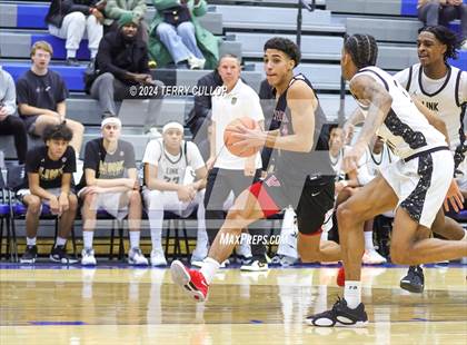 Thumbnail 2 in Veritas Academy vs. Link Academy (5 for the Fight National Hoopfest) photogallery.