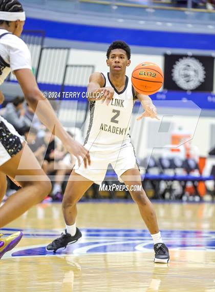 Thumbnail 3 in Veritas Academy vs. Link Academy (5 for the Fight National Hoopfest) photogallery.