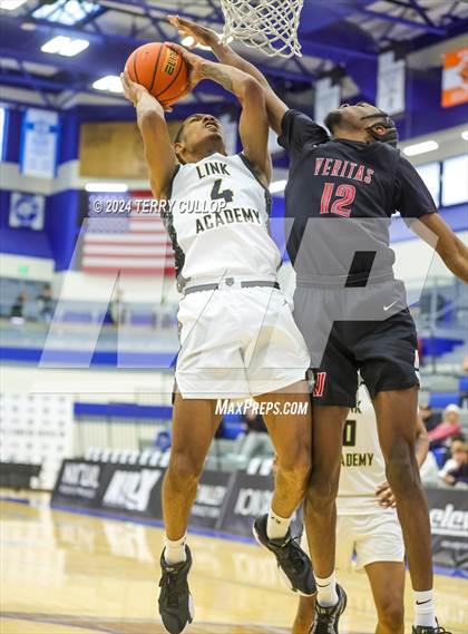 Thumbnail 2 in Veritas Academy vs. Link Academy (5 for the Fight National Hoopfest) photogallery.