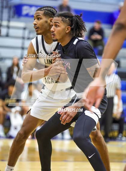 Thumbnail 1 in Veritas Academy vs. Link Academy (5 for the Fight National Hoopfest) photogallery.