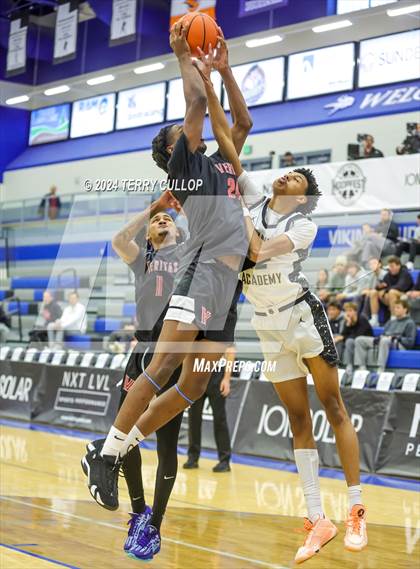 Thumbnail 1 in Veritas Academy vs. Link Academy (5 for the Fight National Hoopfest) photogallery.