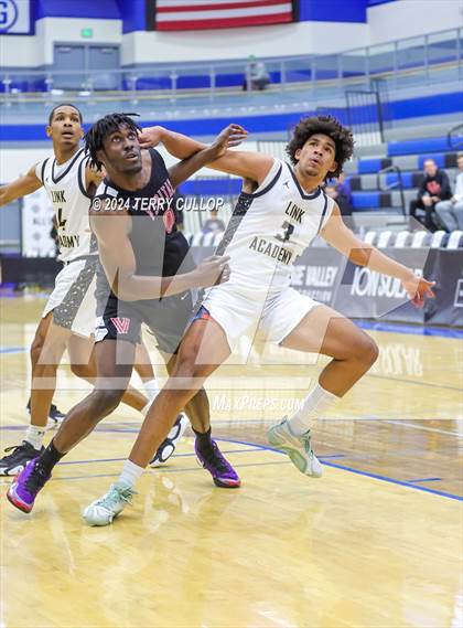Thumbnail 2 in Veritas Academy vs. Link Academy (5 for the Fight National Hoopfest) photogallery.