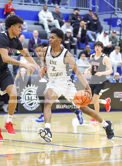 Thumbnail 3 in Veritas Academy vs. Link Academy (5 for the Fight National Hoopfest) photogallery.