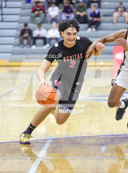Thumbnail 2 in Veritas Academy vs. Link Academy (5 for the Fight National Hoopfest) photogallery.