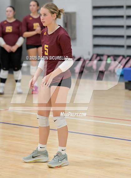 Thumbnail 3 in El Camino vs. Enumclaw (Nike Tournament of Champions – Southwest) photogallery.