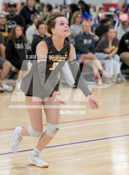 Thumbnail 2 in El Camino vs. Enumclaw (Nike Tournament of Champions – Southwest) photogallery.
