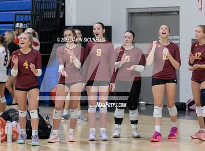 Thumbnail 1 in El Camino vs. Enumclaw (Nike Tournament of Champions – Southwest) photogallery.