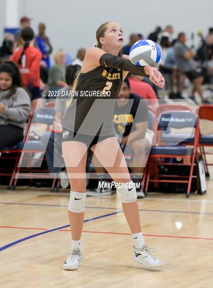 Thumbnail 1 in El Camino vs. Enumclaw (Nike Tournament of Champions – Southwest) photogallery.