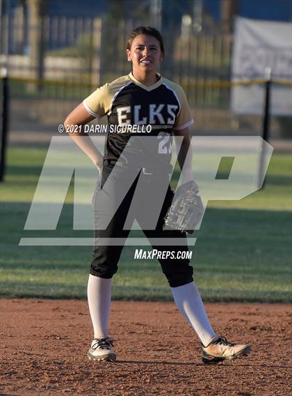 Thumbnail 2 in Pima vs Round Valley (AIA 2A Round 1 Playoff) photogallery.