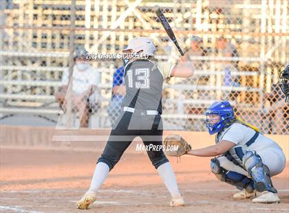 Thumbnail 3 in Pima vs Round Valley (AIA 2A Round 1 Playoff) photogallery.