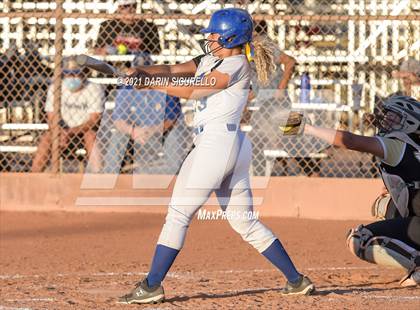 Thumbnail 3 in Pima vs Round Valley (AIA 2A Round 1 Playoff) photogallery.