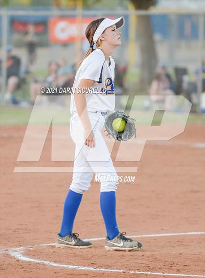 Thumbnail 2 in Pima vs Round Valley (AIA 2A Round 1 Playoff) photogallery.