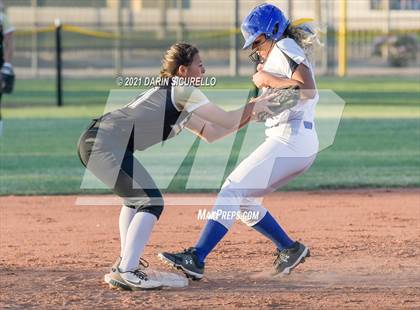 Thumbnail 1 in Pima vs Round Valley (AIA 2A Round 1 Playoff) photogallery.