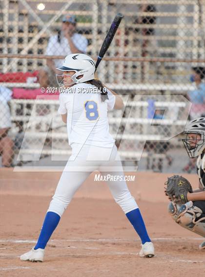 Thumbnail 3 in Pima vs Round Valley (AIA 2A Round 1 Playoff) photogallery.