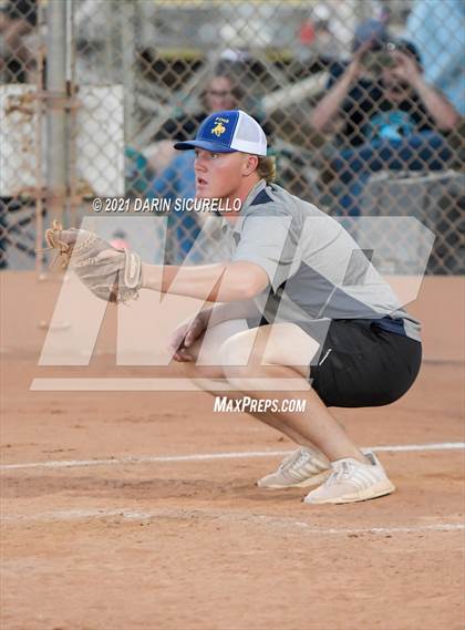 Thumbnail 2 in Pima vs Round Valley (AIA 2A Round 1 Playoff) photogallery.
