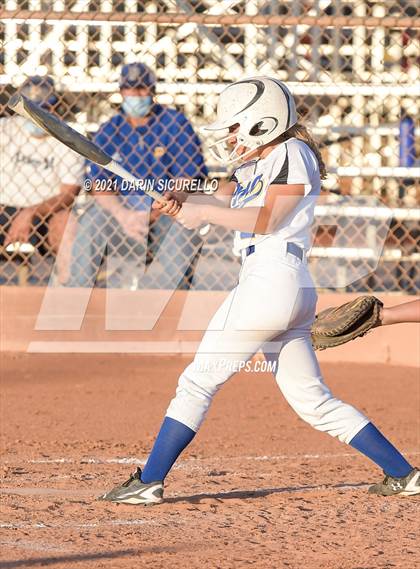 Thumbnail 3 in Pima vs Round Valley (AIA 2A Round 1 Playoff) photogallery.