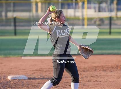 Thumbnail 2 in Pima vs Round Valley (AIA 2A Round 1 Playoff) photogallery.
