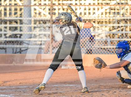 Thumbnail 1 in Pima vs Round Valley (AIA 2A Round 1 Playoff) photogallery.
