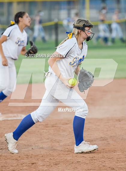 Thumbnail 1 in Pima vs Round Valley (AIA 2A Round 1 Playoff) photogallery.