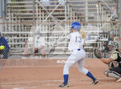 Thumbnail 1 in Pima vs Round Valley (AIA 2A Round 1 Playoff) photogallery.