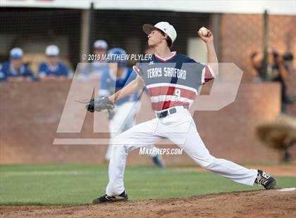 Thumbnail 3 in Hunt vs Terry Sanford (NCHSAA 3A 3rd Round Playoff) photogallery.