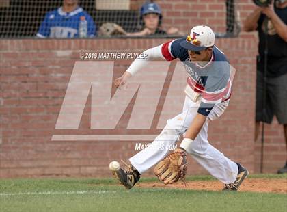 Thumbnail 1 in Hunt vs Terry Sanford (NCHSAA 3A 3rd Round Playoff) photogallery.
